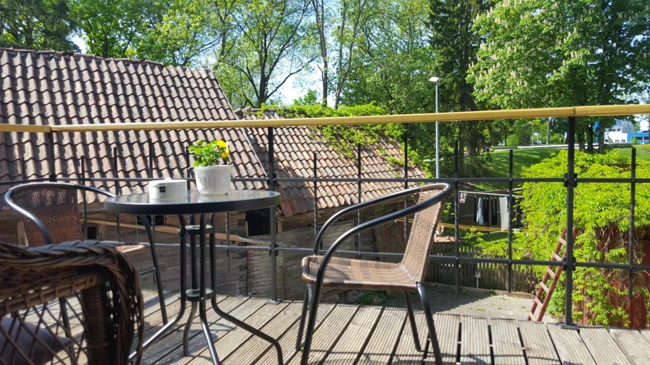 Deluxe Apartments In The City Center With Balcony Pärnu Exterior photo